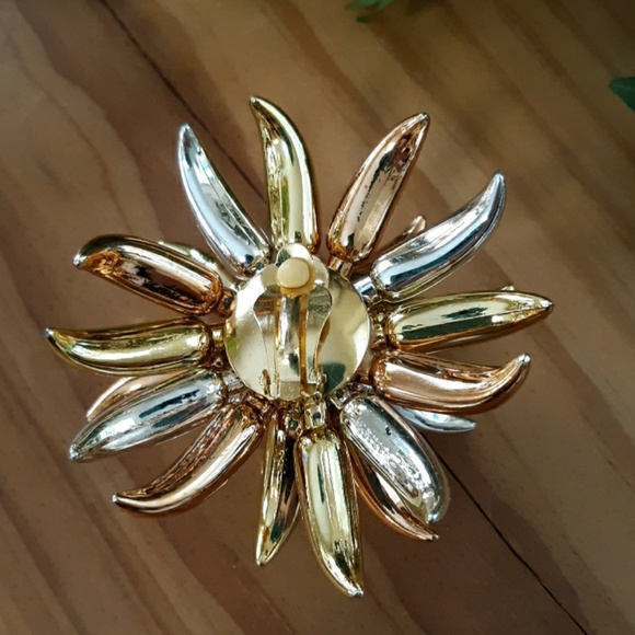 Sunburst Earrings - Picture 3 of 7